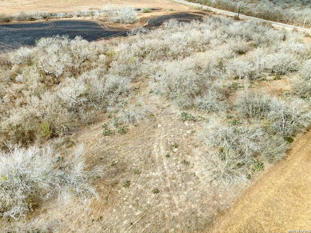 4884 County Road 342, Kenedy, TX 78119