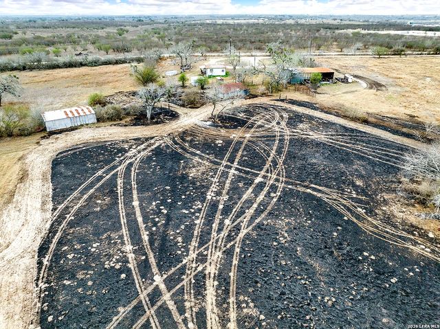 4884 County Road 342, Kenedy, TX 78119