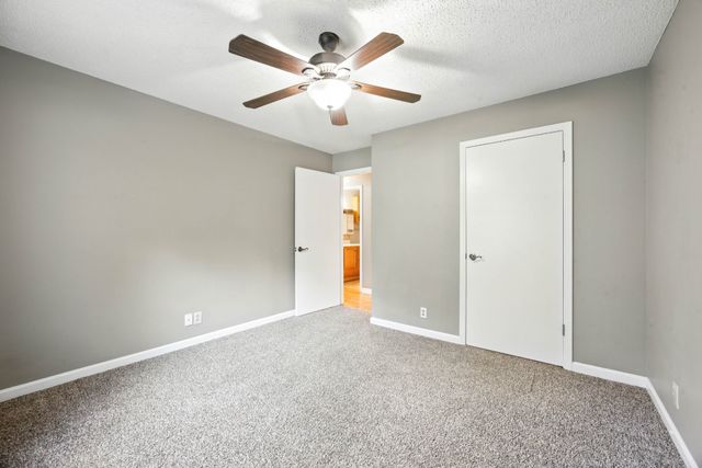 2153 Blakemore Dr, Clarksville, TN 37040