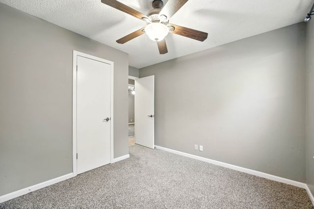 2153 Blakemore Dr, Clarksville, TN 37040