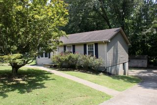 2153 Blakemore Dr, Clarksville, TN 37040