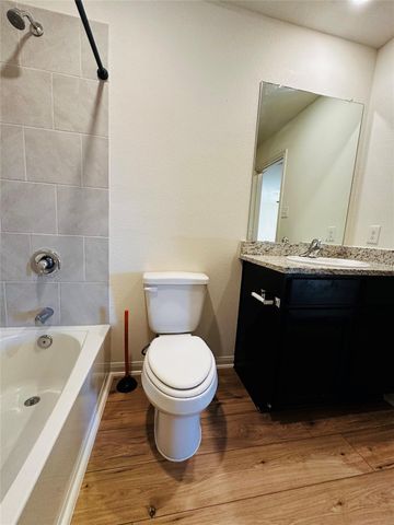 18501 Quiet Range DR, Elgin, TX 78621