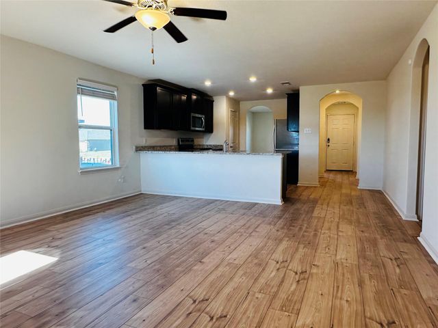 18501 Quiet Range DR, Elgin, TX 78621