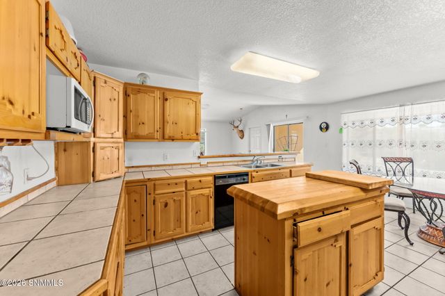 1021 La Quinta Street, Las Cruces, NM 88007