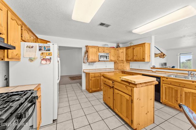 1021 La Quinta Street, Las Cruces, NM 88007