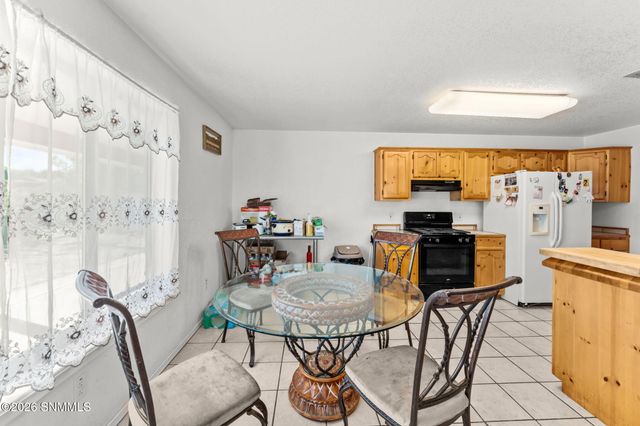 1021 La Quinta Street, Las Cruces, NM 88007