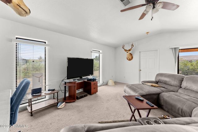 1021 La Quinta Street, Las Cruces, NM 88007