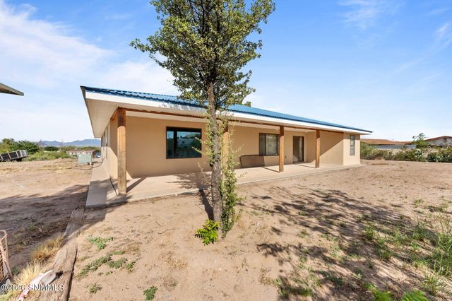 1021 La Quinta Street, Las Cruces, NM 88007