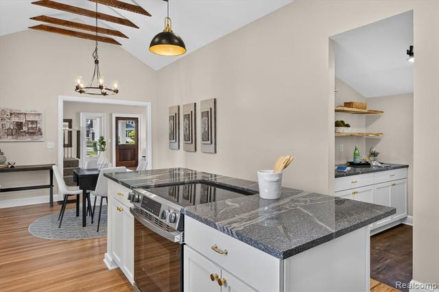 714 Atlantic Street, Milford, MI 48381