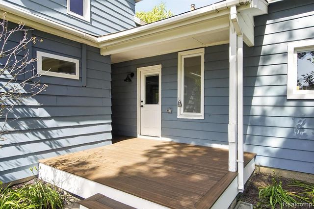 714 Atlantic Street, Milford, MI 48381