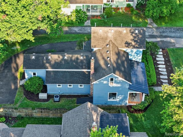 714 Atlantic Street, Milford, MI 48381