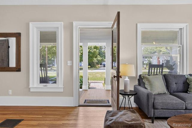 714 Atlantic Street, Milford, MI 48381