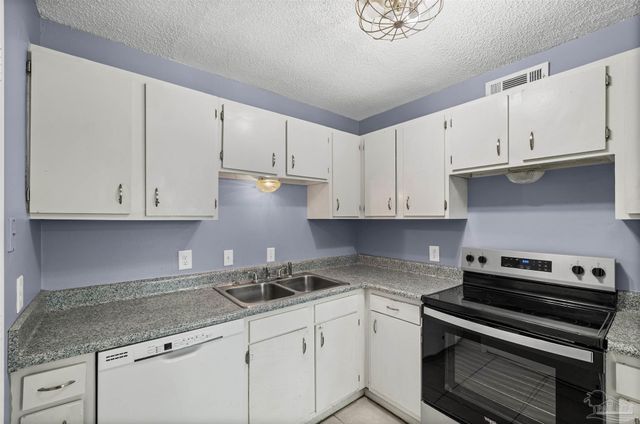 1200 Shoreline Dr 312, Gulf Breeze, FL 32561