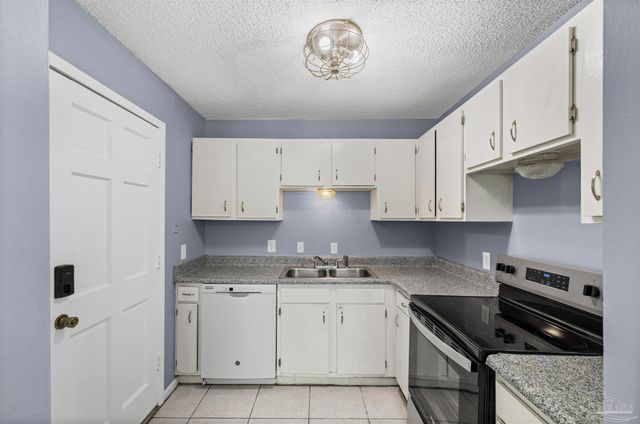 1200 Shoreline Dr 312, Gulf Breeze, FL 32561