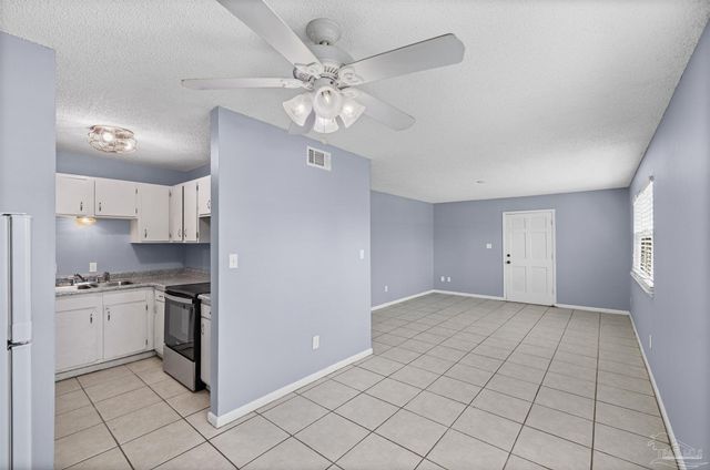 1200 Shoreline Dr 312, Gulf Breeze, FL 32561