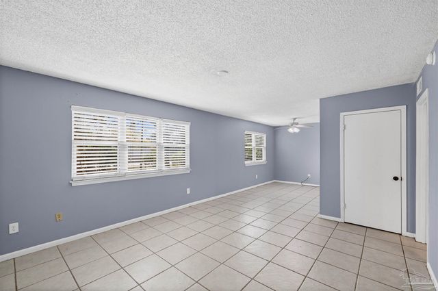 1200 Shoreline Dr 312, Gulf Breeze, FL 32561