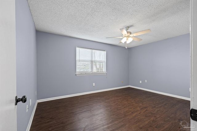 1200 Shoreline Dr 312, Gulf Breeze, FL 32561