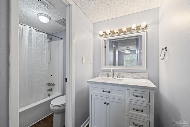 1200 Shoreline Dr 312, Gulf Breeze, FL 32561