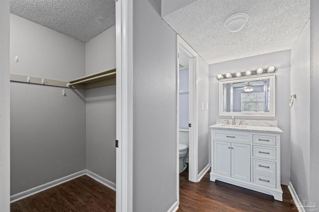 1200 Shoreline Dr 312, Gulf Breeze, FL 32561