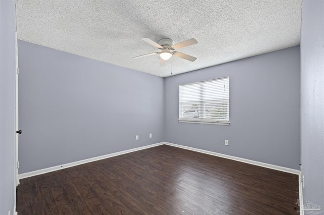 1200 Shoreline Dr 312, Gulf Breeze, FL 32561