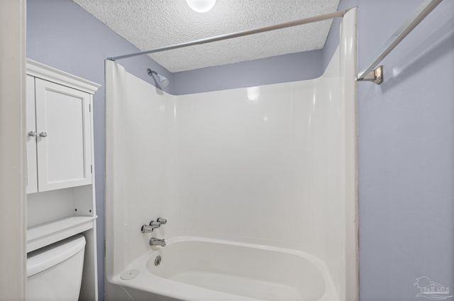 1200 Shoreline Dr 312, Gulf Breeze, FL 32561