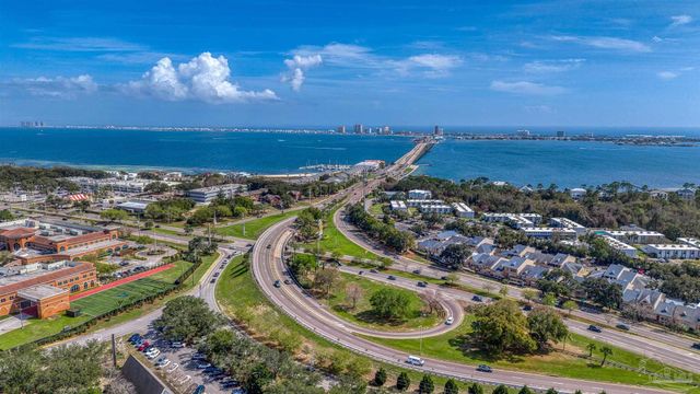 1200 Shoreline Dr 312, Gulf Breeze, FL 32561