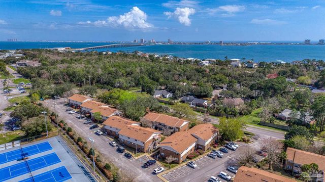 1200 Shoreline Dr 312, Gulf Breeze, FL 32561