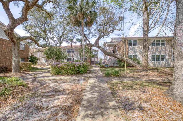 1200 Shoreline Dr 312, Gulf Breeze, FL 32561