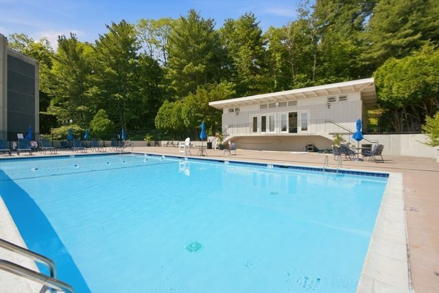 1500 Worcester Rd 405, Framingham, MA 01702