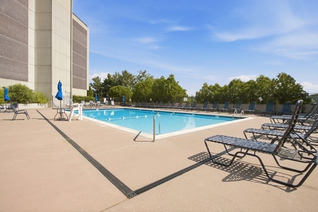 1500 Worcester Rd 405, Framingham, MA 01702