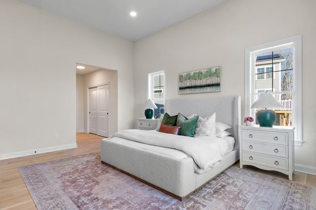 14 Summertime Circle, Stonington, CT 06379