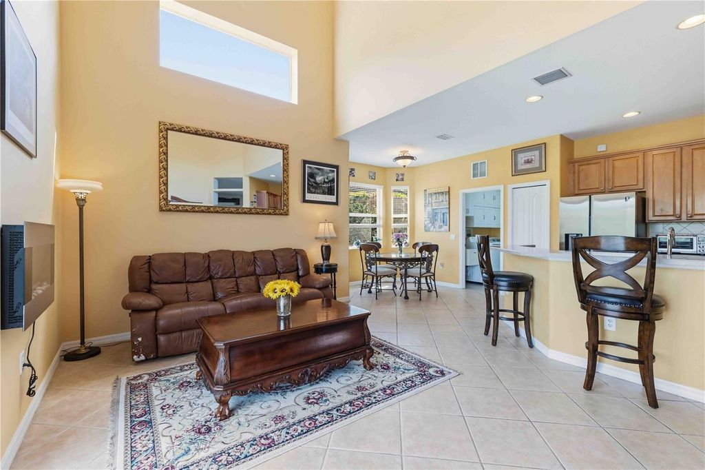 Image 16 of property listing at 8725 STONE HARBOUR LOOP, Bradenton, FL 34212