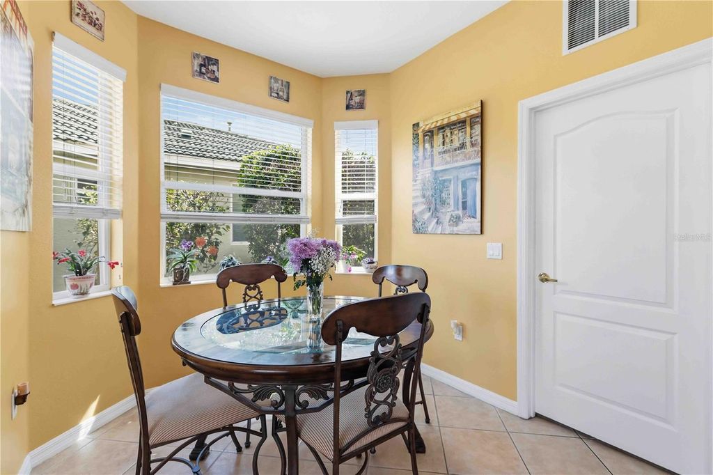 Image 28 of property listing at 8725 STONE HARBOUR LOOP, Bradenton, FL 34212
