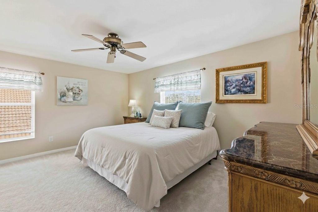 Image 35 of property listing at 8725 STONE HARBOUR LOOP, Bradenton, FL 34212