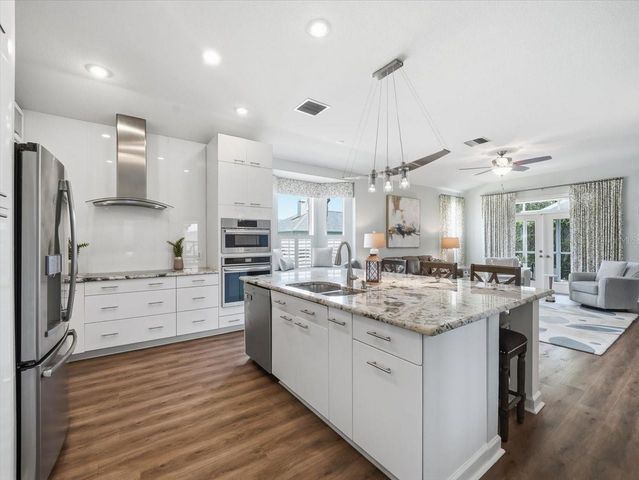 19409 GOLDEN SLIPPER PLACE, Lutz, FL 33558