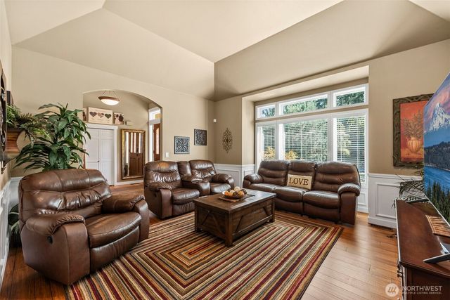 16520 89th Avenue E, Puyallup, WA 98375