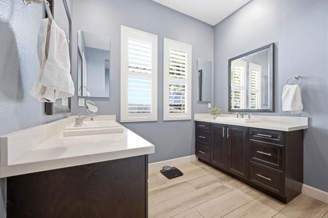 1209 Pfeiler Place, Escondido, CA 92026