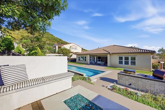 1209 Pfeiler Place, Escondido, CA 92026