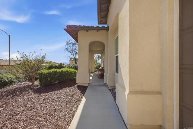 1209 Pfeiler Place, Escondido, CA 92026