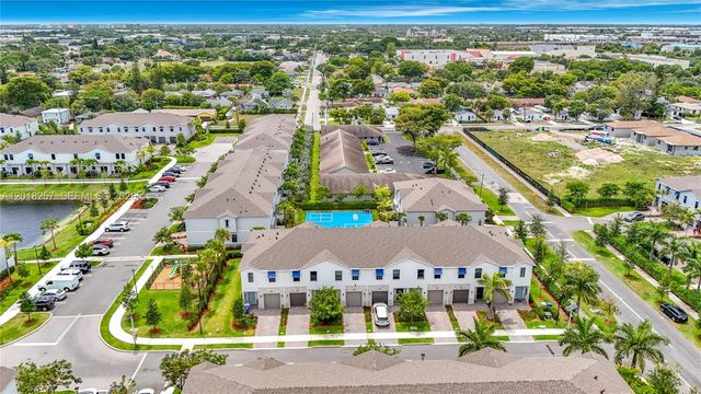 939 NW 3rd Ter 939, Pompano Beach, FL 33060