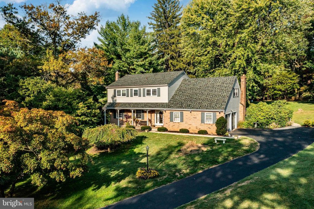 137 LATCHES LN, Media, PA 19063