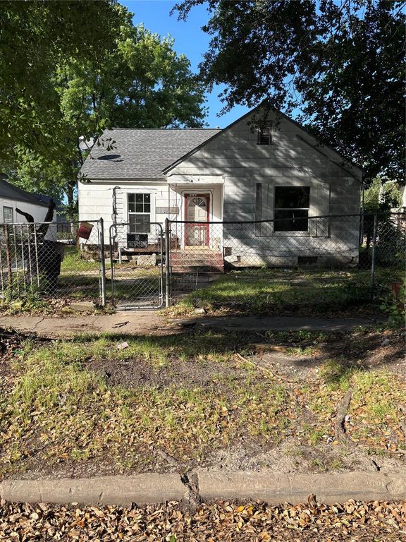5317 Pease Street, Houston, TX 77023