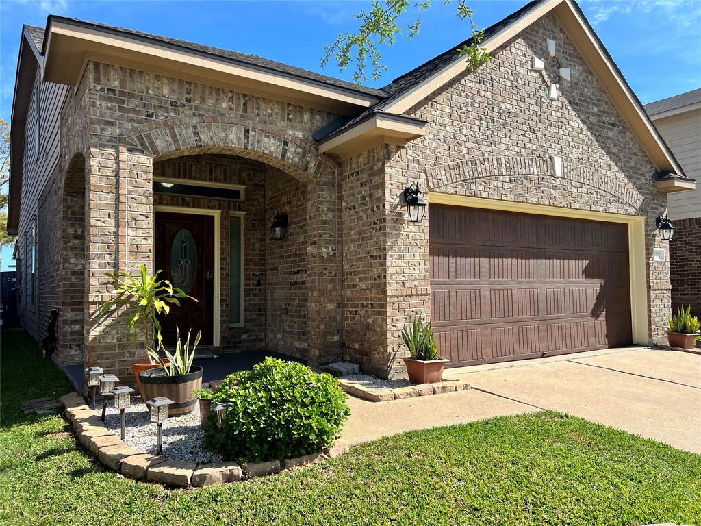 9111 Fuqua Ridge Lane, Houston, TX 77075