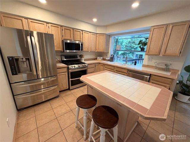24505 229th Court SE, Maple Valley, WA 98038