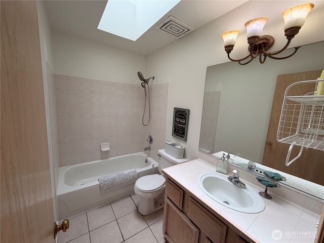 24505 229th Court SE, Maple Valley, WA 98038