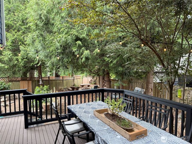 24505 229th Court SE, Maple Valley, WA 98038