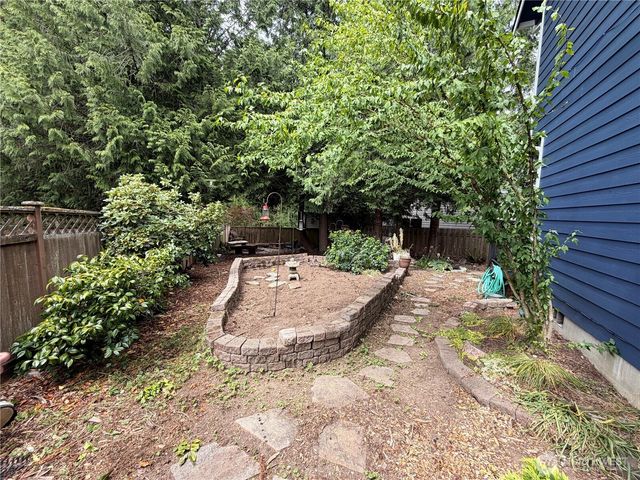 24505 229th Court SE, Maple Valley, WA 98038