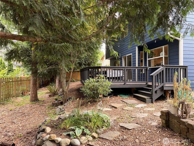 24505 229th Court SE, Maple Valley, WA 98038
