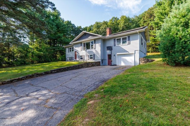 6 Hadley Path, West Brookfield, MA 01585