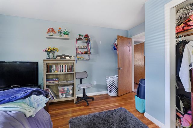 6 Hadley Path, West Brookfield, MA 01585